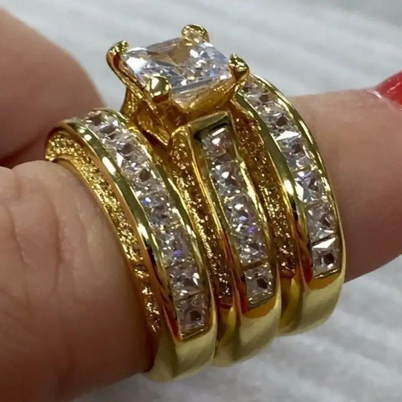 White Zircon Commemorative Women's Love Ring Lootquake LLC  Techno geeks