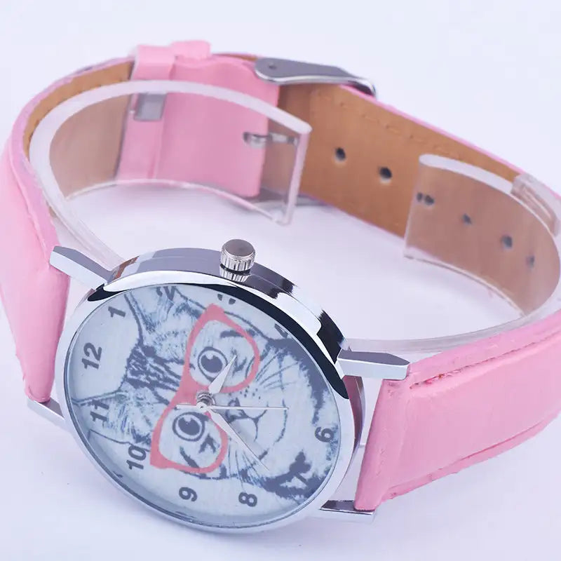 Cute Lady Simple Fashion Trendy Eyes Cat Digital Watch Lootquake LLC  Techno geeks