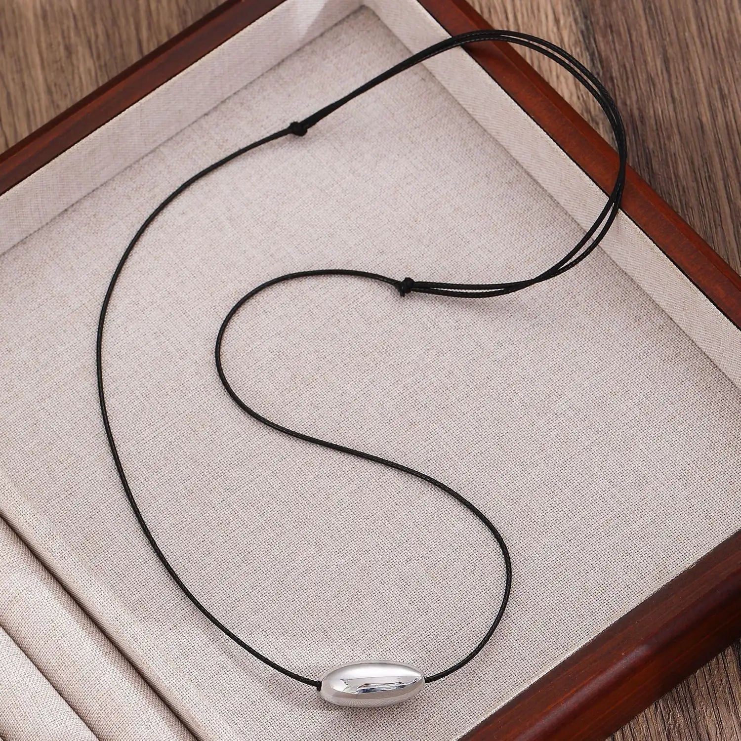 Women's Simple Ball Love Knotted Bracelet Necklace Lootquake LLC  Techno geeks